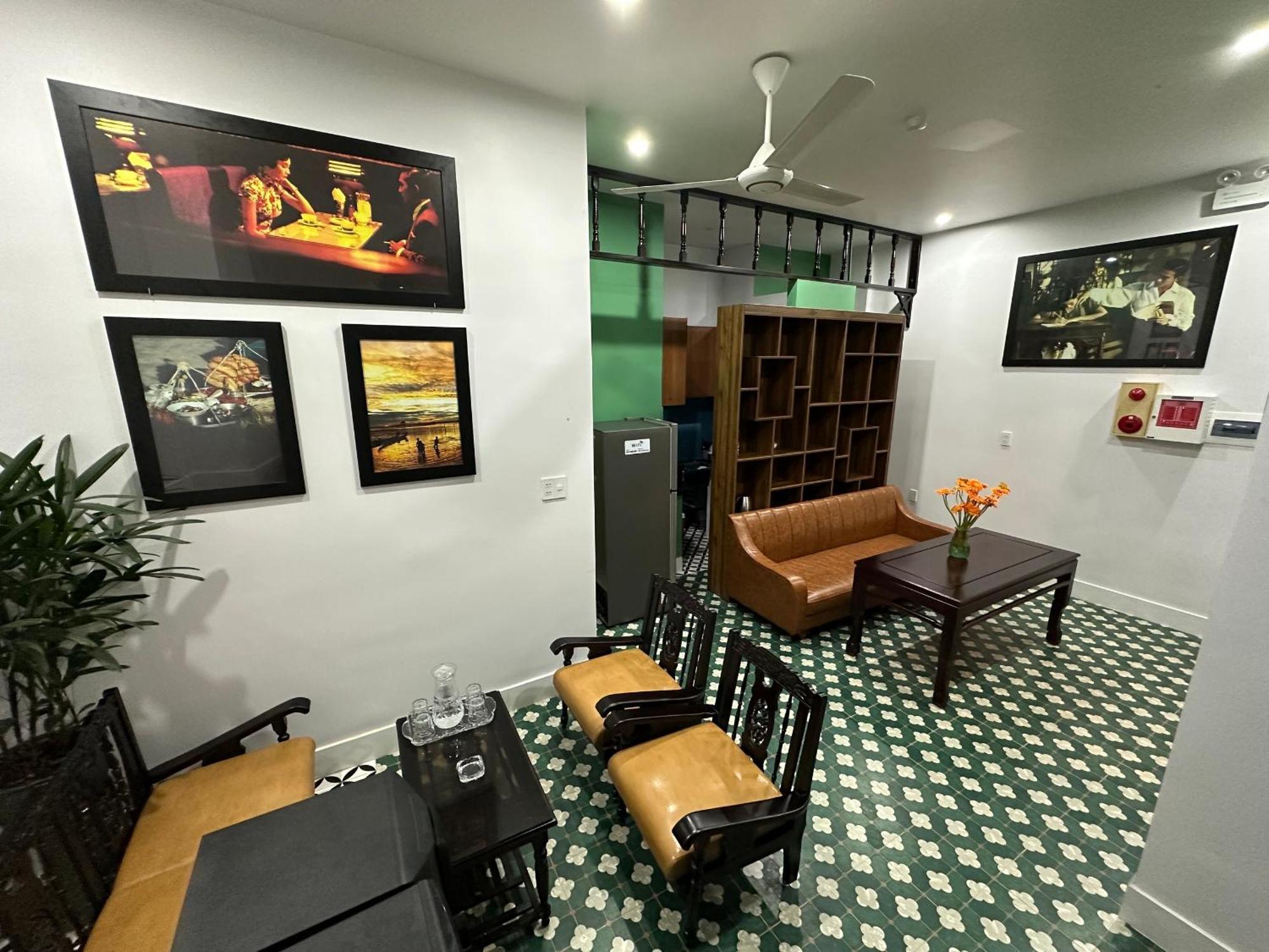 Nineties Homestay Hué Extérieur photo
