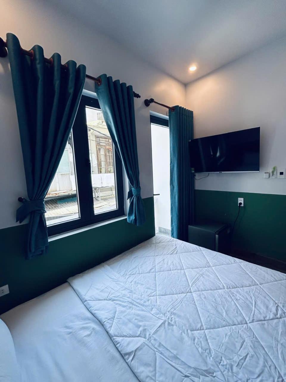 Nineties Homestay Hué Extérieur photo